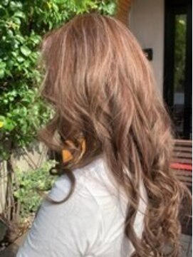 アクアマリン8810 ハチハチイチゼロ(AQUA MARINE 8810) 大人可愛いイメチェンモードヘアダークアッシュチェリーブラウン