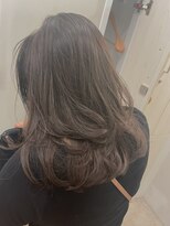 リュクスバトーバイトリコ 船橋南口店(Luxe BATEAU by tricot) Layer × Lavender Greige