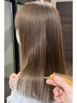 ベルスタ(BELSTA) 極上の艶カラー♪ミルクティーベージュ♪