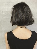 ワンデイ 表参道(oneday)&nbsp;ダークアッシュデジタルパーマ小顔補正ミニウルフ立体カット