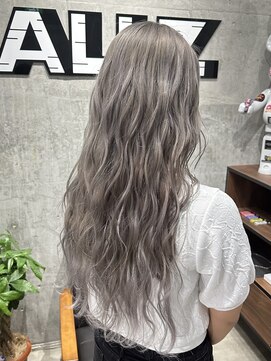 オルズ 渋谷(ALLZ) グレーカラーハイトーンダブルカラーケアブリーチケアカラー