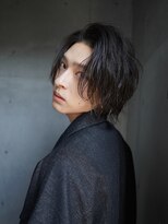 シャドウパーマ無造作パーマセンターパートマッシュヘア毛流れ