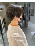 ハンサムショートの刈り上げスタイル