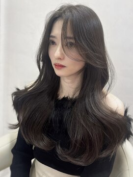 ユニ 原宿(uni) #27/黒髪/ボブルフ/ネビージュ/小顔/ワンレン/髪質改善/原宿