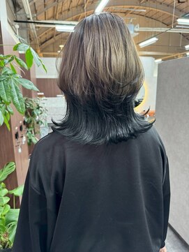 オズ 安積店(OZ) ミニウルフチェリーブラウンホワイトグレージュフェザーパーマ