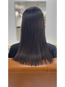 シーバイトリコ 市川(SEA by tricot) ダークカラー