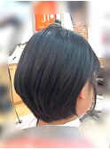 ショートボブ/縮毛矯正/耳かけ/襟足重め