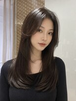 オアシスアヴェダ ザ・ペニンシュラ東京(OASIS AVEDA) セミロング・艶髪・髪質改善・レイヤー・銀座日比谷20代30代