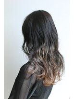 ヘアーアンドエステティック ヴェリス(hair&esthetic Velis) 【Velis】ハイグラデーションカラーのロングスタイル