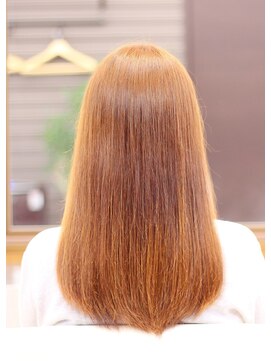 美容室 ドリームスタイル 極潤カラー+炭酸ヘッドスパ+うるおいトリートメント