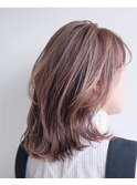 ベージュ#ミディアム#ダブルカラー#レイヤーカット#ブリーチ