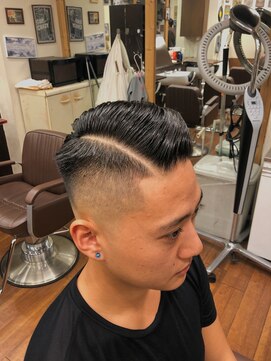 グルーマーズトウキョウ(GROOMER/S TOKYO) ハイフェード　パートライン　スキン【HOMME HAIR ZERO伊藤】