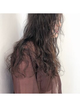 ガーランドウメダ(Garland umeda) ヒッピーパーマ×ロング