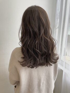 ツイギー 千舟店(TWiGGY) 透明感♪スプリングベージュ!!