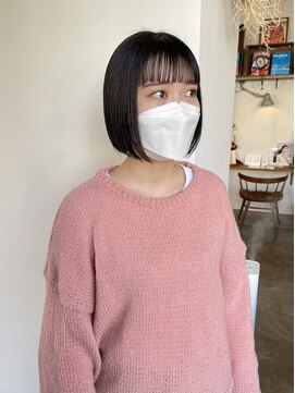 ヘアーアイストゥーレ(HAIR ICI TRE) ボブ 切りっぱなしボブ ぷつっとボブ 担当渡辺聖