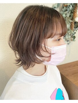 ナチュラル 岩切店(Natural) ショートボブ、艶髪カラー、仙台、岩切