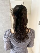 ムーン バイ ケンジ(moon by KENJE)&nbsp;【Nanaka】大人カチモリハーフアップ/結婚式ヘアセット