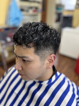 コジマの写真/本物志向の男性から支持多数！自宅でのケア方法など、丁寧なアドバイスで、再現性の高いスタイルに☆