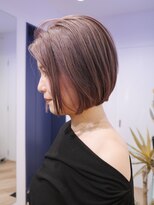 カシェル トウキョウ(Cashel Tokyo)&nbsp;ラベンダー グレージュ ボブ 切りっぱなしボブ 丸みボブ