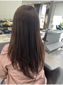 ロングレイヤー　グレイカラーもお洒落に　柔らかカラー