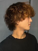 メンズサロン ブロック(Men's Salon bloc)&nbsp;メンズパーマ マッシュウルフ ブリーチ グラデーション
