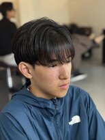 メンズカット バイ ソイクフ(メンズカット by SOY-KUFU)&nbsp;フェザーパーママッシュセンター分けラウンドマッシュ