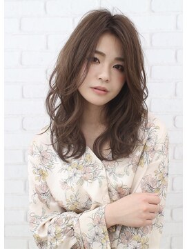 ルッカ(Rukka) フェミニンミディアム