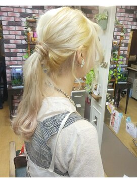 エクラート イーリス 高田馬場店(ECLART IriS) 《高田馬場美容室IriS》ヘアアレンジ
