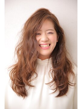 ピュール ラフォレ(Pur laforet) ロング ゆるふわ巻き髪