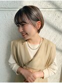 ショートボブ 透明感カラー オリーブカラー 小顔カット 前髪
