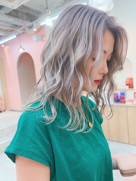 ロウバイレボ 柏(lou by revo) ショートボブ/ミニボブ/マッシュ/切りっぱなし/柏駅