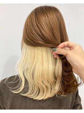 ルートエイチ 市川(Root H) 外ハネボブセクションカラーペールベージュグラデーションカラー