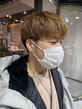 ヘアーアンドメイク ビス(HAIR&MAKE bis) ブリーチなしで最大限に明るくしたい方必見カラー【加藤沙久楽】