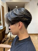 エクリ 麻布十番(equri)&nbsp;ハイライトニュアンスパーマセンターパート