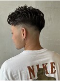 ツーブロバックパーマフェードカット　ｙ