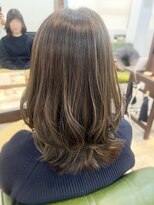 【山田】たっぷり細かめハイライトミルクティーベージュ