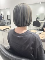 ヘルム(Helm)&nbsp;アンブレラカラー×ボブ