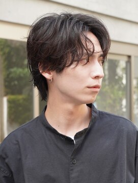 フィフスパーク(fifth PARK) ナチュラルな質感が人気の無造作パーマ×センターパートウルフ