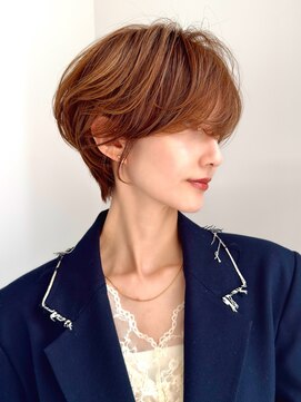 切りっぱなしショート・ボブ/絶壁解消/前髪なし/20代/30代/面長