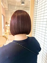 マルソー&nbsp;サーモンピンクカラー×切りっぱなしボブ