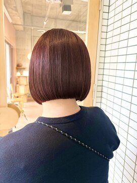 マルソー サーモンピンクカラー×切りっぱなしボブ