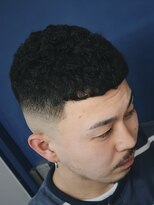 フォーシーズン カットクラブ(FOURSEASON CUT CLUB)&nbsp;濡れパン、スキンフェードカット