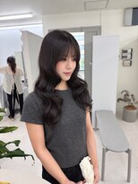 レーヌ(REINE) 韓国風ロングレイヤー×艶髪暗色カラー