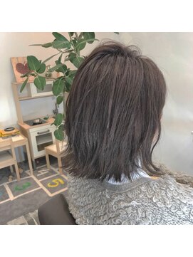 リッカ(LYCKA) 【LYCKA】ラベンダーグレージュ