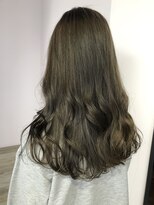 リーオオサカ(Lee Osaka)&nbsp;【赤みが嫌いな方】アルティストカラー×オリーブグレー/kana