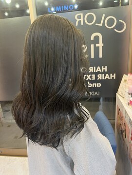 フィッシュ(fish) *HIKARI*透明感オリーブカラー♪