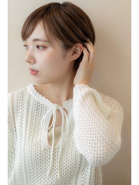 ハイル(Heil) 【Heil】 耳かけショート/マッシュショート/くすみカラー/透明感