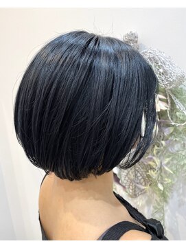 ワイスラッシュジングウ(Y / JINGU) クールビューティー《ブルーブラック》