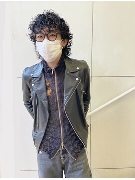 クララ サカエ(CLALA Sakae LA.DONNA group) ウルフプードルパーマ