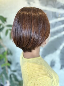 エディット アンド 緑地(Edit&) 大人ショート、ショートボブ